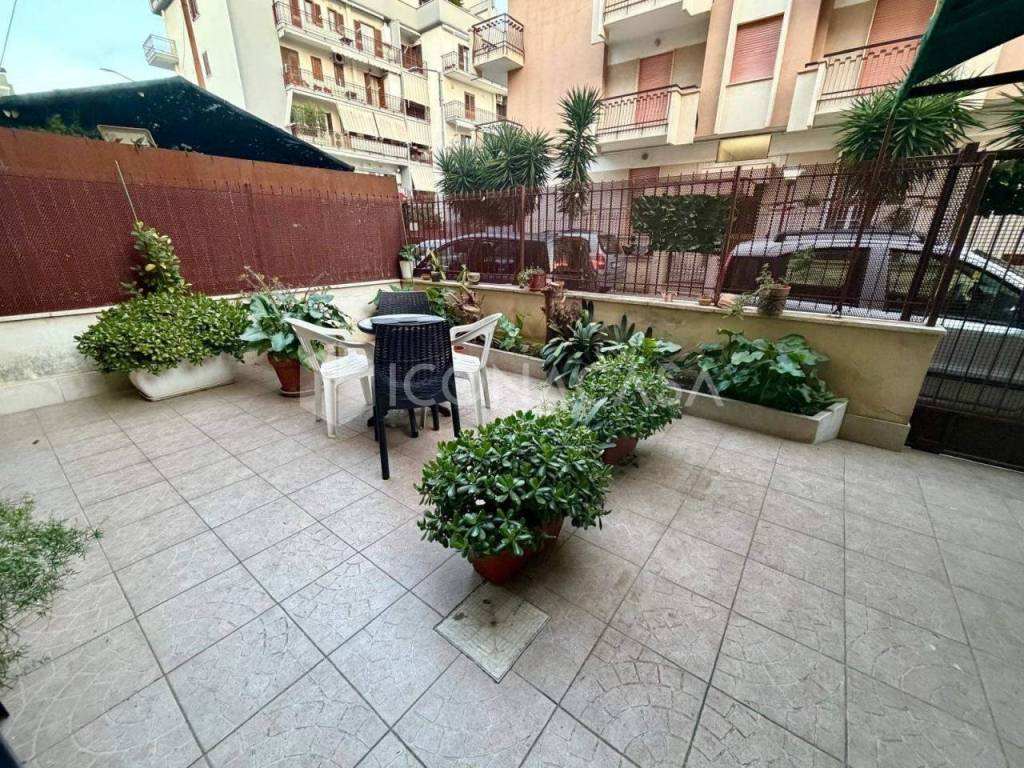 Appartamento a Trani in Via Attilio Perrone Capano, 28 - Foto 3