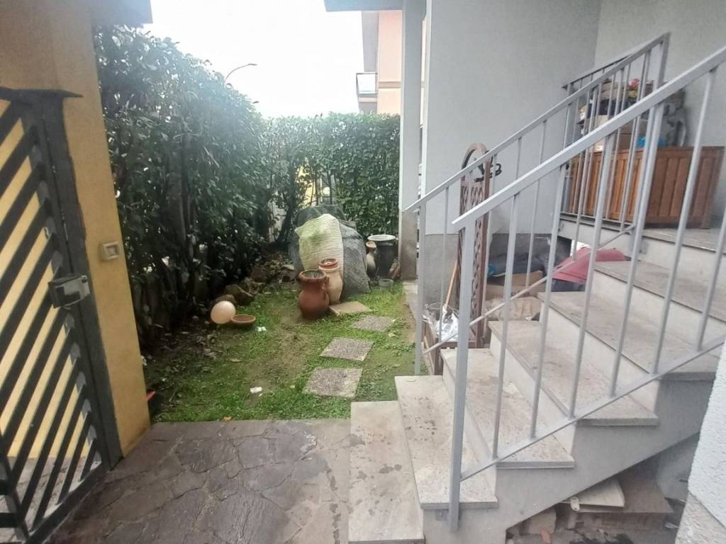 Appartamento a Mediglia in Via Vittorio Alfieri - Foto 2