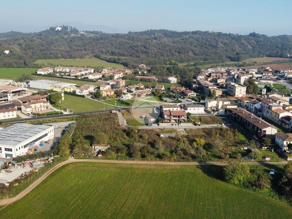 Villa a Lonato del garda in Via SP78, 75 - Foto 2