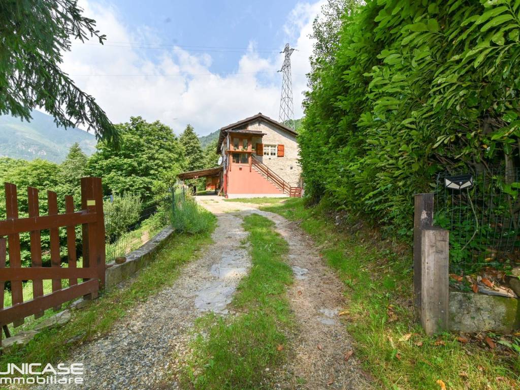 Villa a Angrogna in Località Buonanotte, 106 - Foto 2