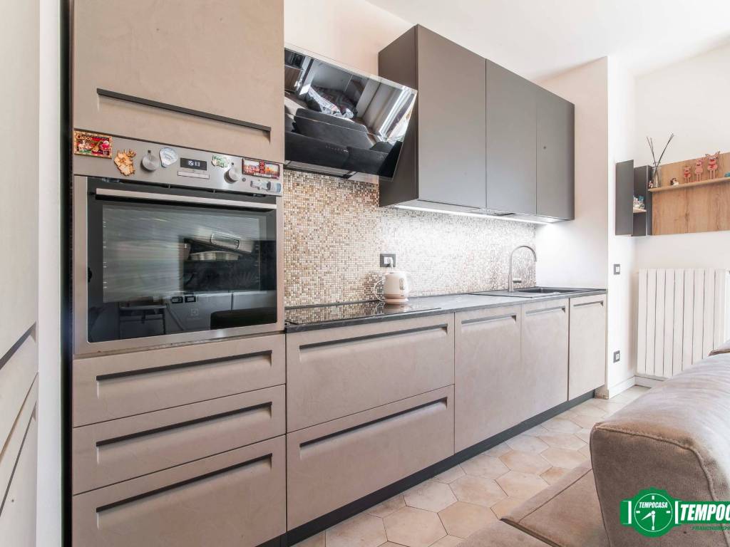 Appartamento a Arese in Viale Achille Varzi - Foto 2