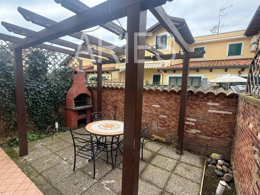 Villetta a schiera a Fiumicino in Via Rinaldo Arnaldi, 7 - Foto 4
