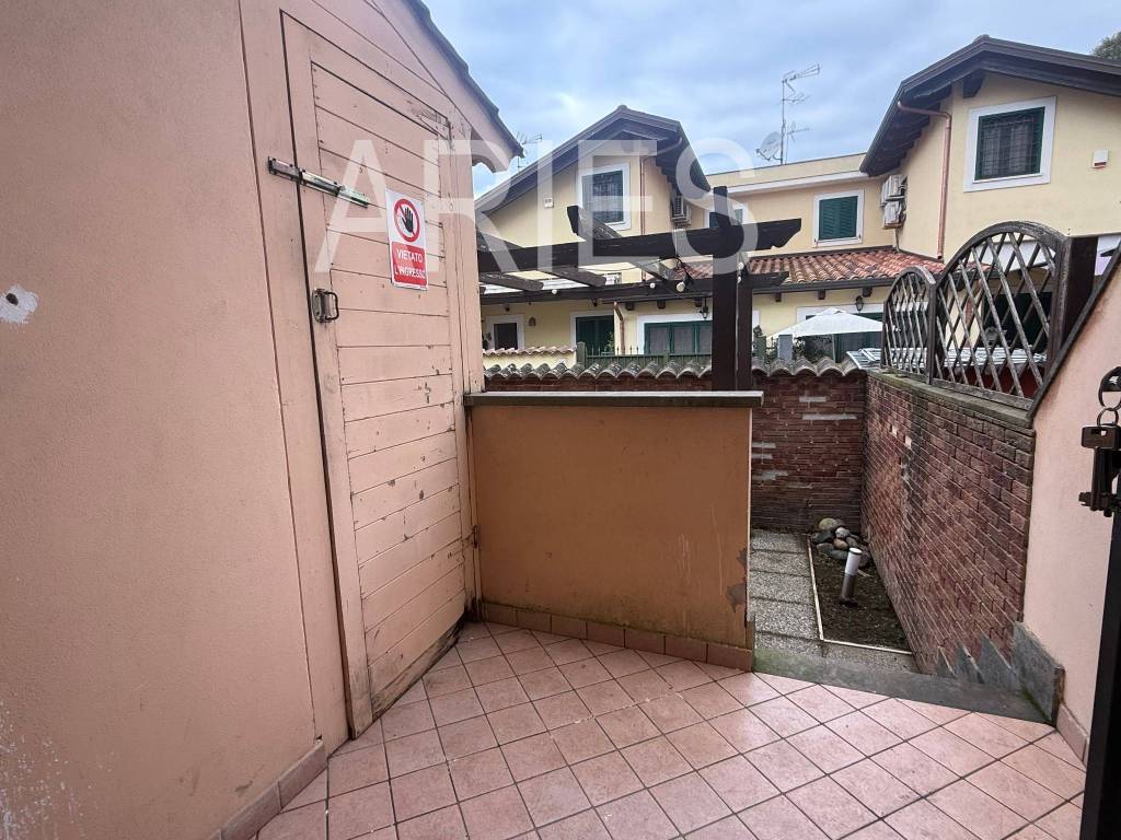 Villetta a schiera a Fiumicino in Via Rinaldo Arnaldi, 7 - Foto 5
