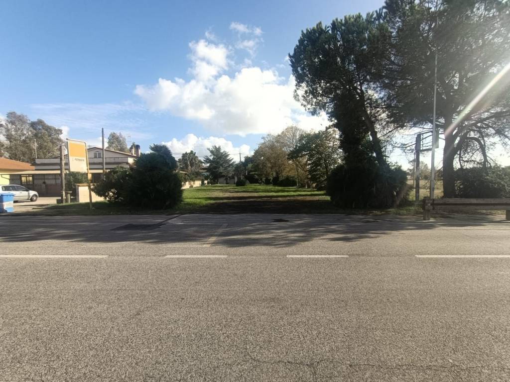 Terreno a Latina in Viale Antonio Pennacchi - Foto 4