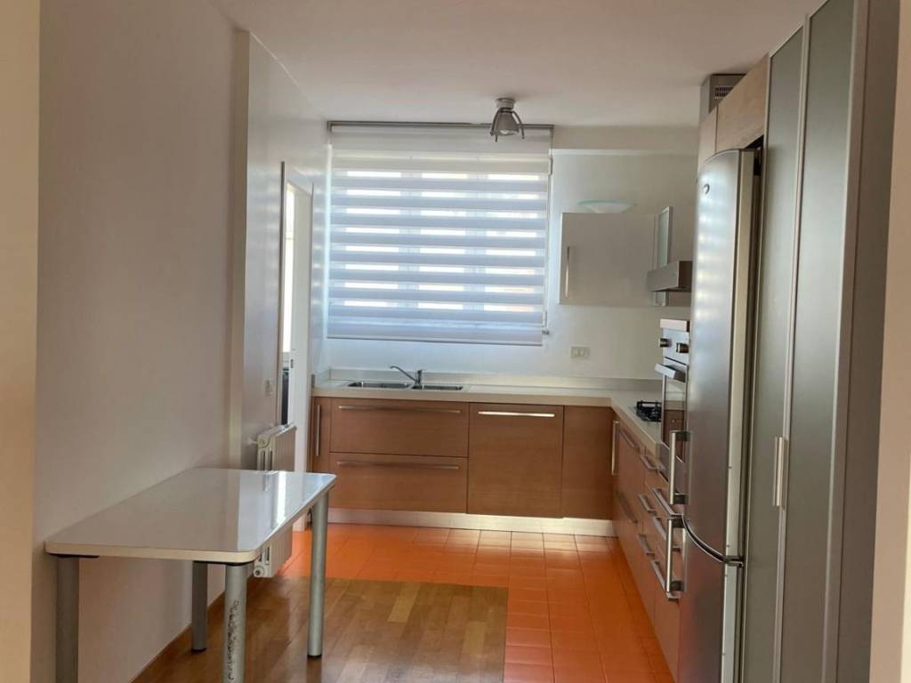 Appartamento a Cagliari in Via Monteleone - Foto 2