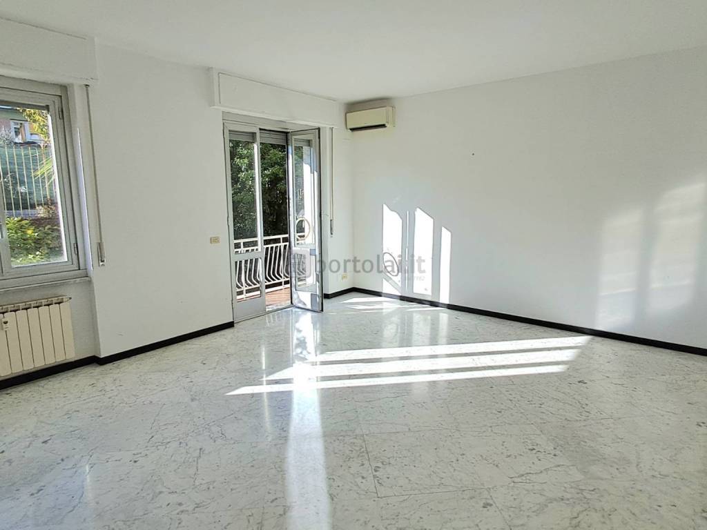 Appartamento a Genova in Via Puggia - Foto 2