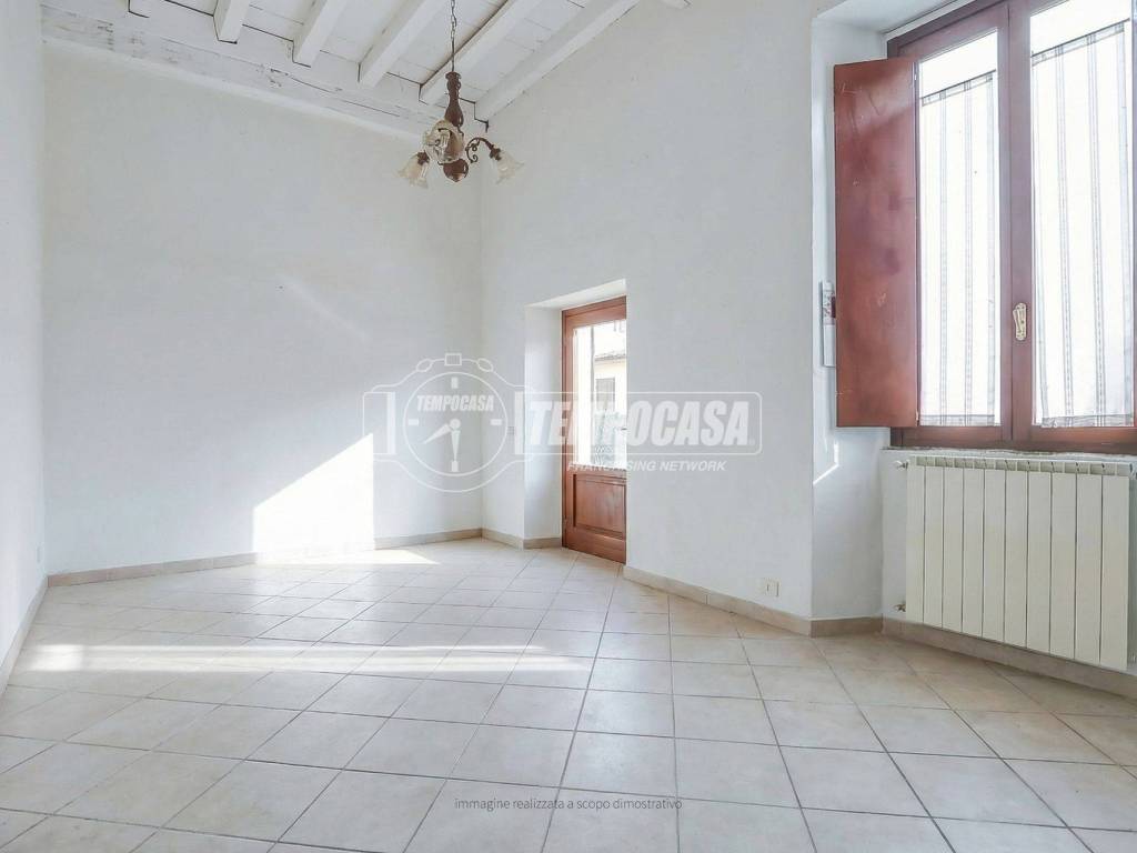 Casa indipendente a Comabbio in Via G. Garibaldi - Foto 4