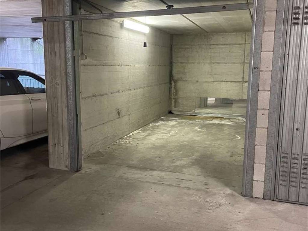 Box / garage a Paderno dugnano in via due giugno , 8 - Foto 4