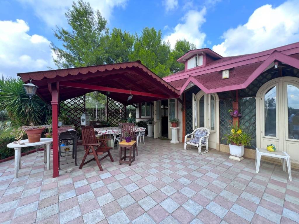 Villa a Terlizzi in contrada vigne paù - Foto 4