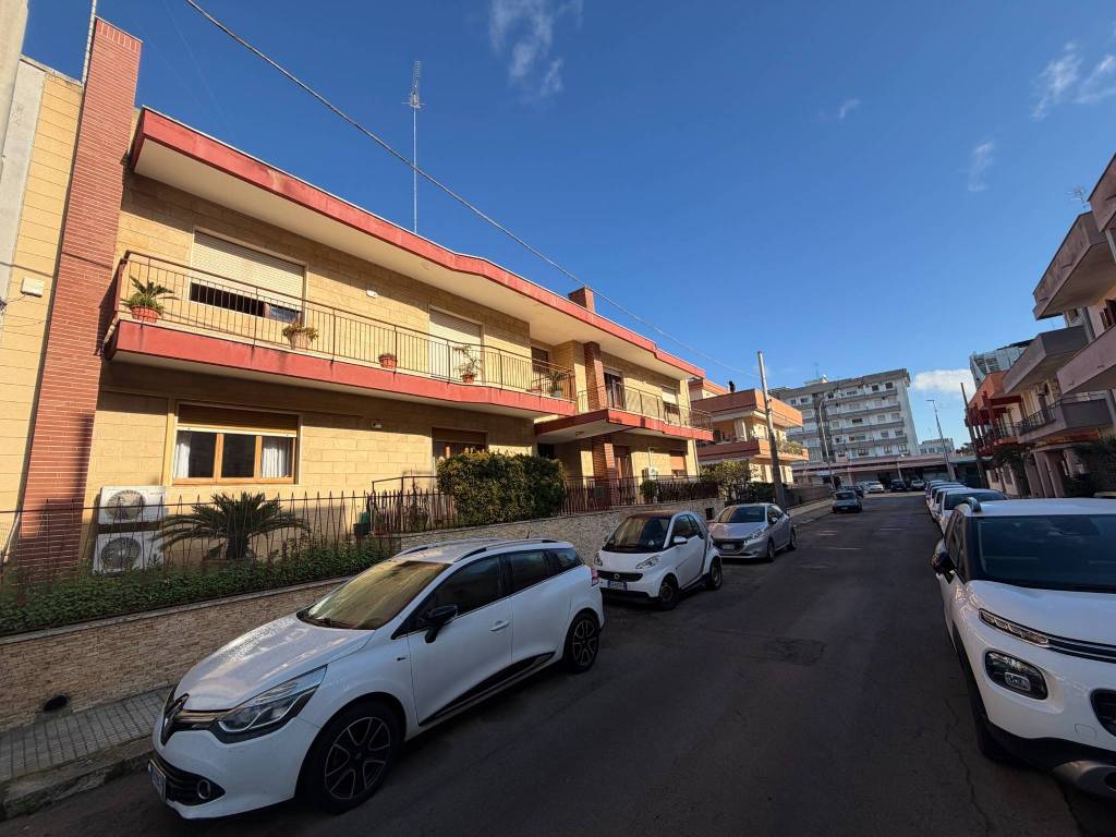 Appartamento a Lecce in Via Giangiacomo Lazari, 14 - Foto 2