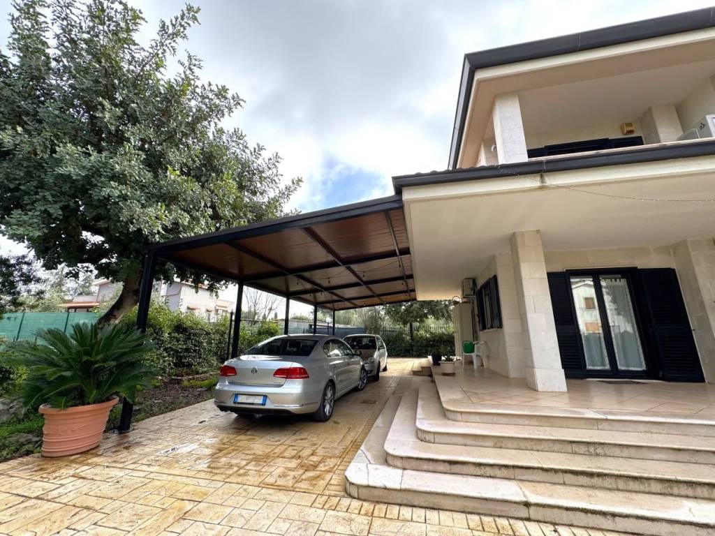 Villa a Corato in Viale dei Fiori - Foto 5