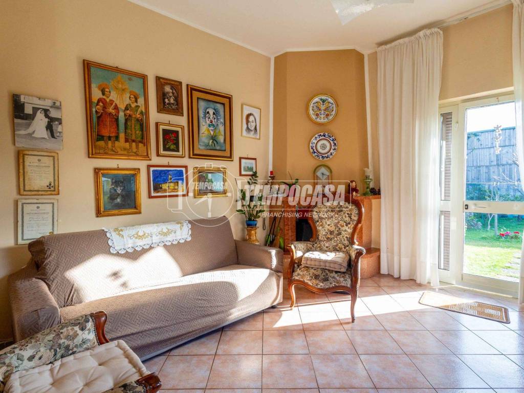 Villa a Santa marinella in Via Valdambrini - Foto 5