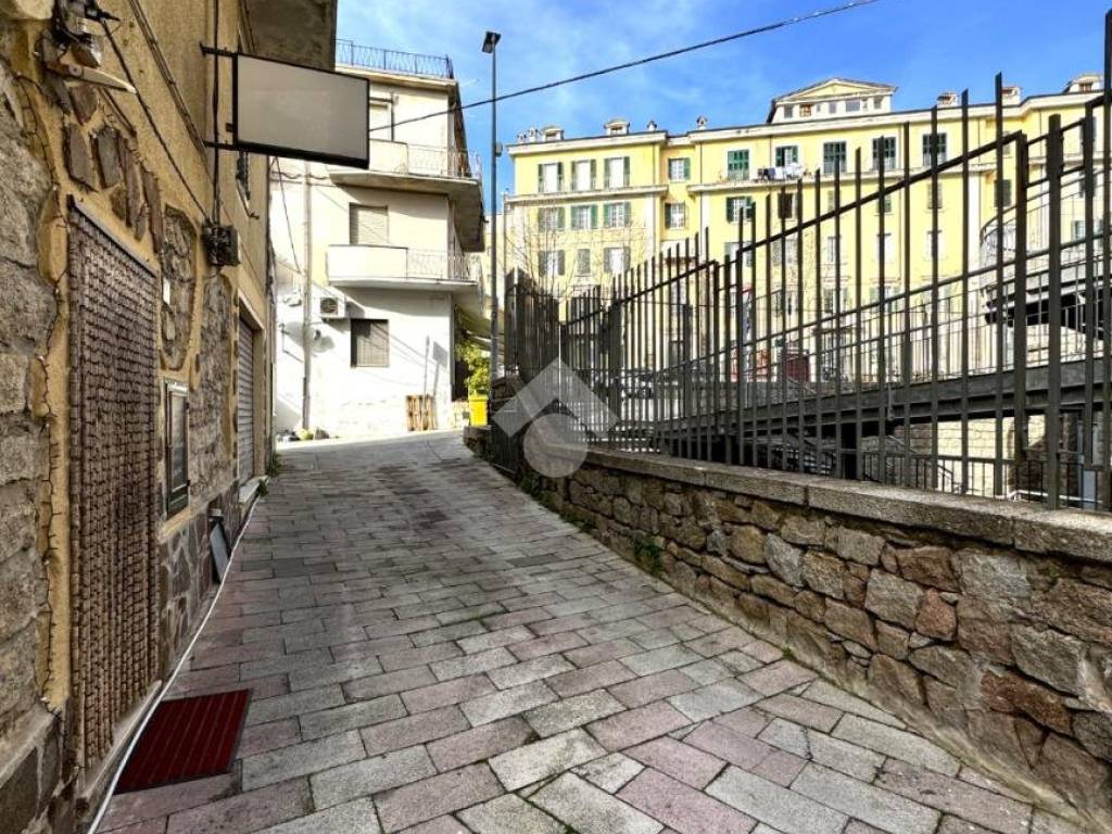 Appartamento a Nuoro in Via Delle Grazie, 5 - Foto 3