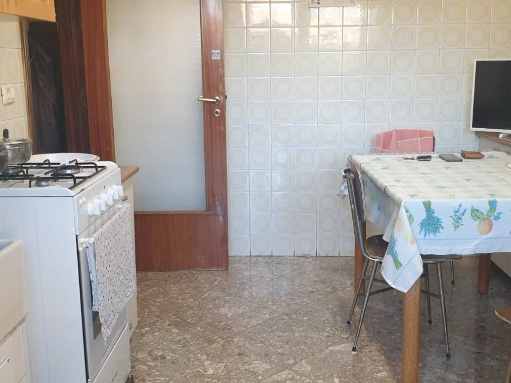 Appartamento a Bari in Via Giuseppe Papalia, 5 - Foto 4