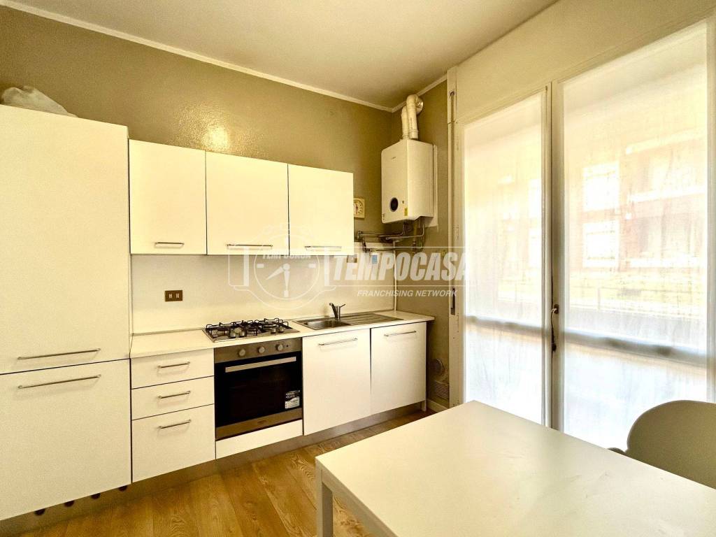 Appartamento a Cantù in Via Giuseppe Mazzini - Foto 5