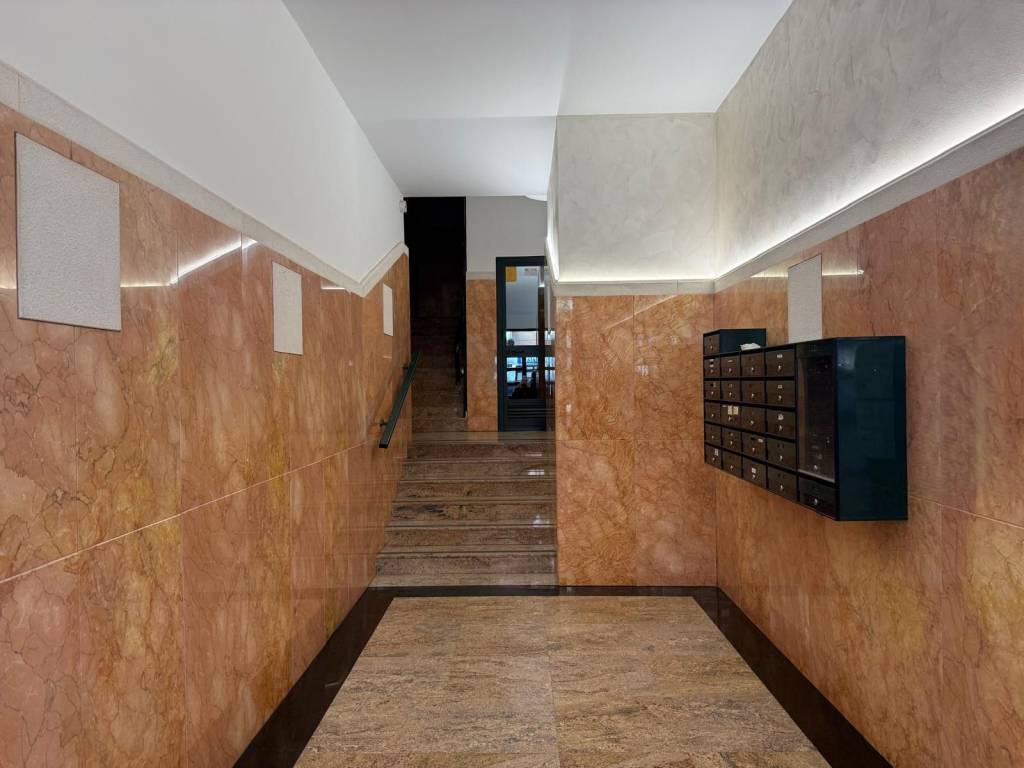 Appartamento a Pescara in Viale Giovanni Bovio, 321 - Foto 2