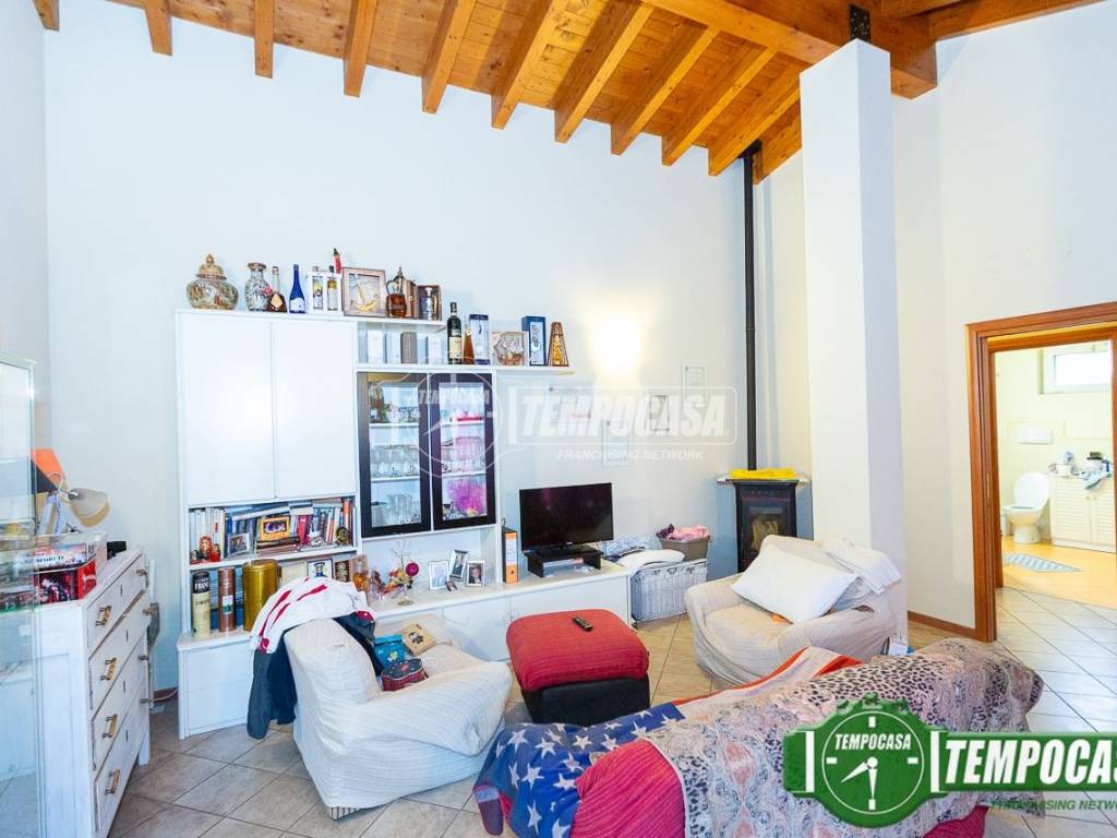 Palazzo / stabile a Trigolo in Via G. Canevari - Foto 4