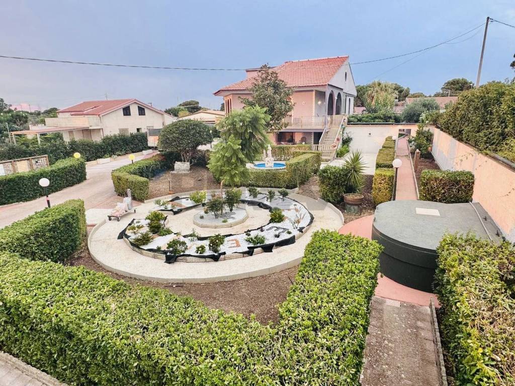 Villa a Ragusa in via degli anemoni, 19 - Foto 2