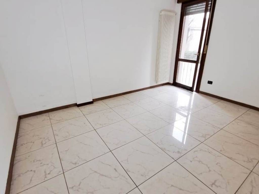 Appartamento a Rovigo in VIA DANTE ALIGHIERI, 31 - Foto 5