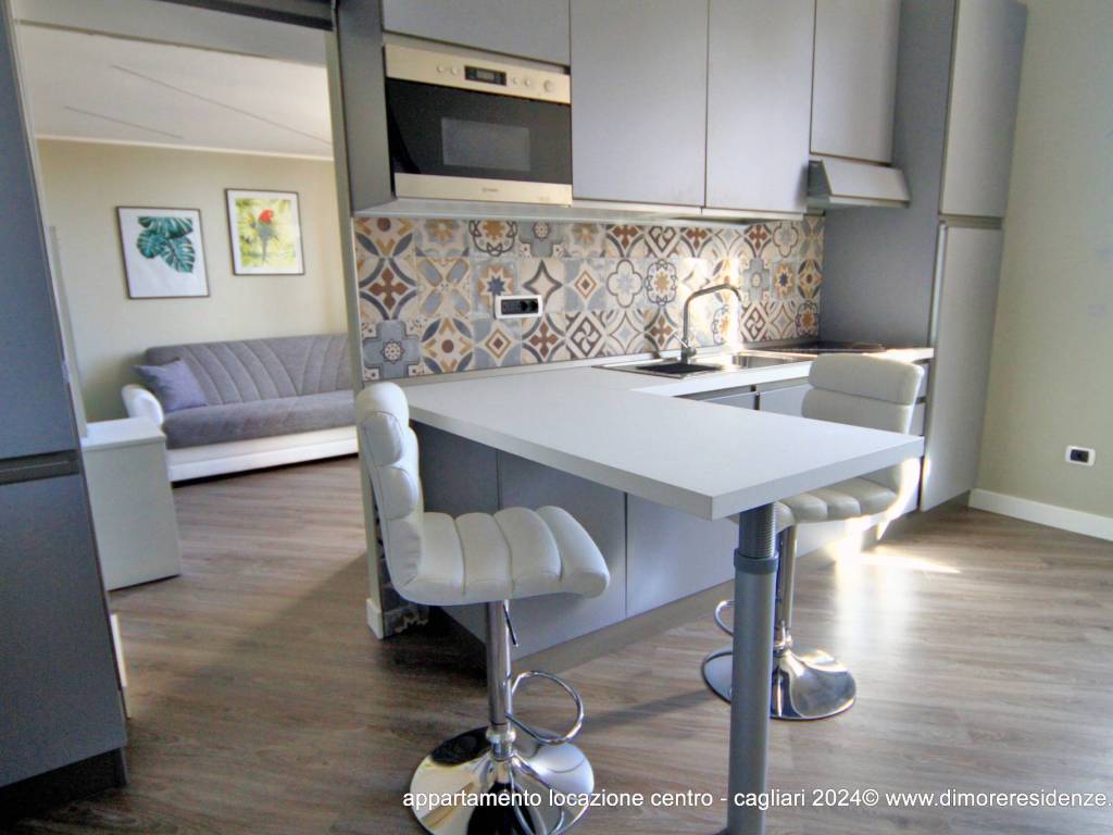 Appartamento a Cagliari in Viale Luigi Merello, 22 - Foto 2