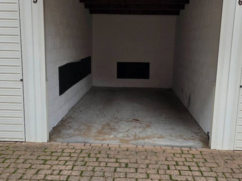Box / garage a Albenga in Via Dalmazia - Foto 2