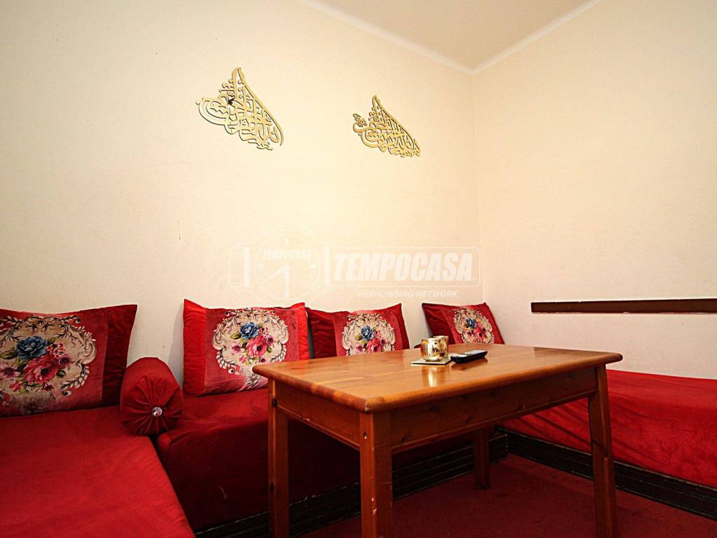 Appartamento a Aosta in Via Aurora Vuillerminaz 7 - Foto 3