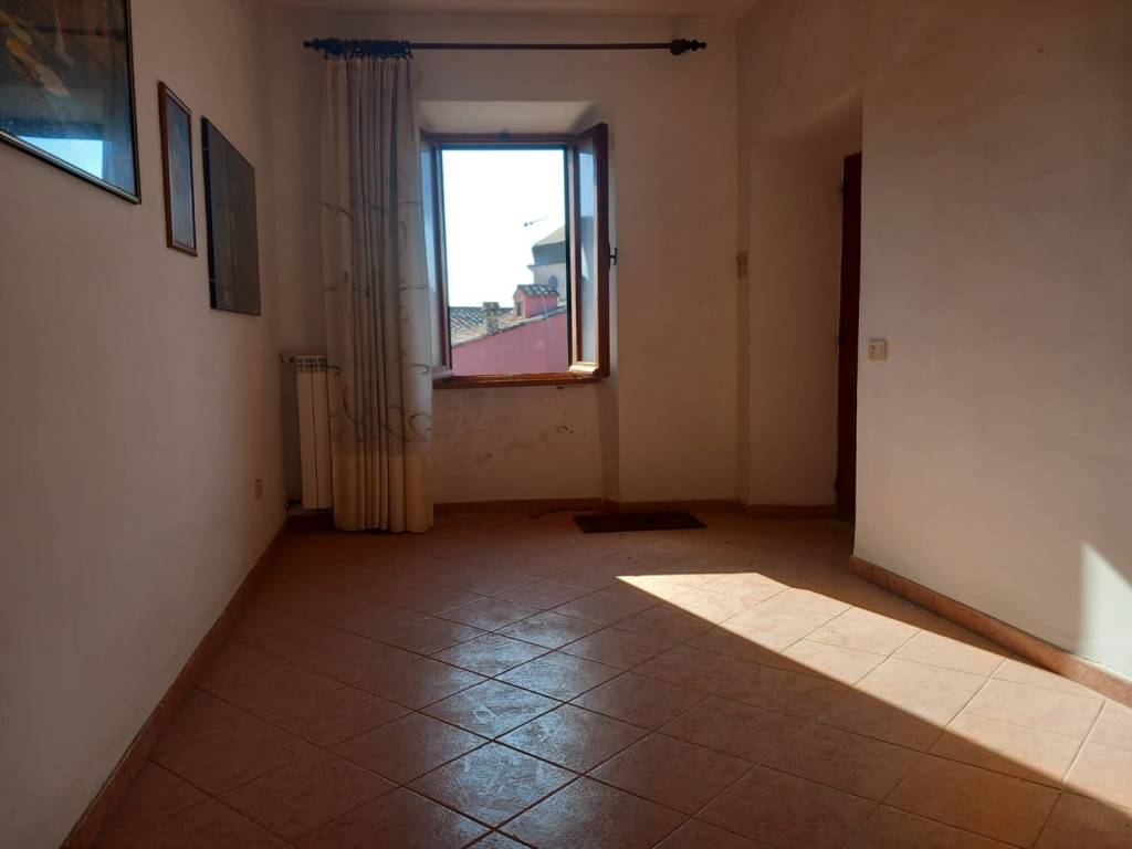 Appartamento a Valentano in Via Amedeo, 16 - Foto 3