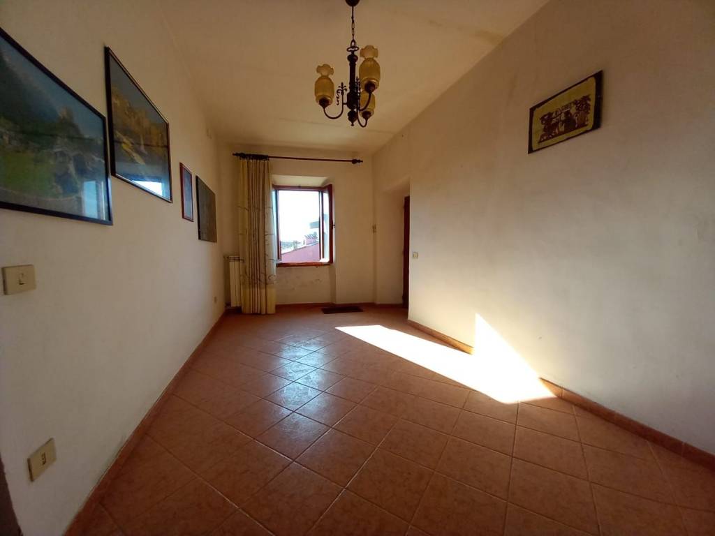 Appartamento a Valentano in Via Amedeo, 16 - Foto 5