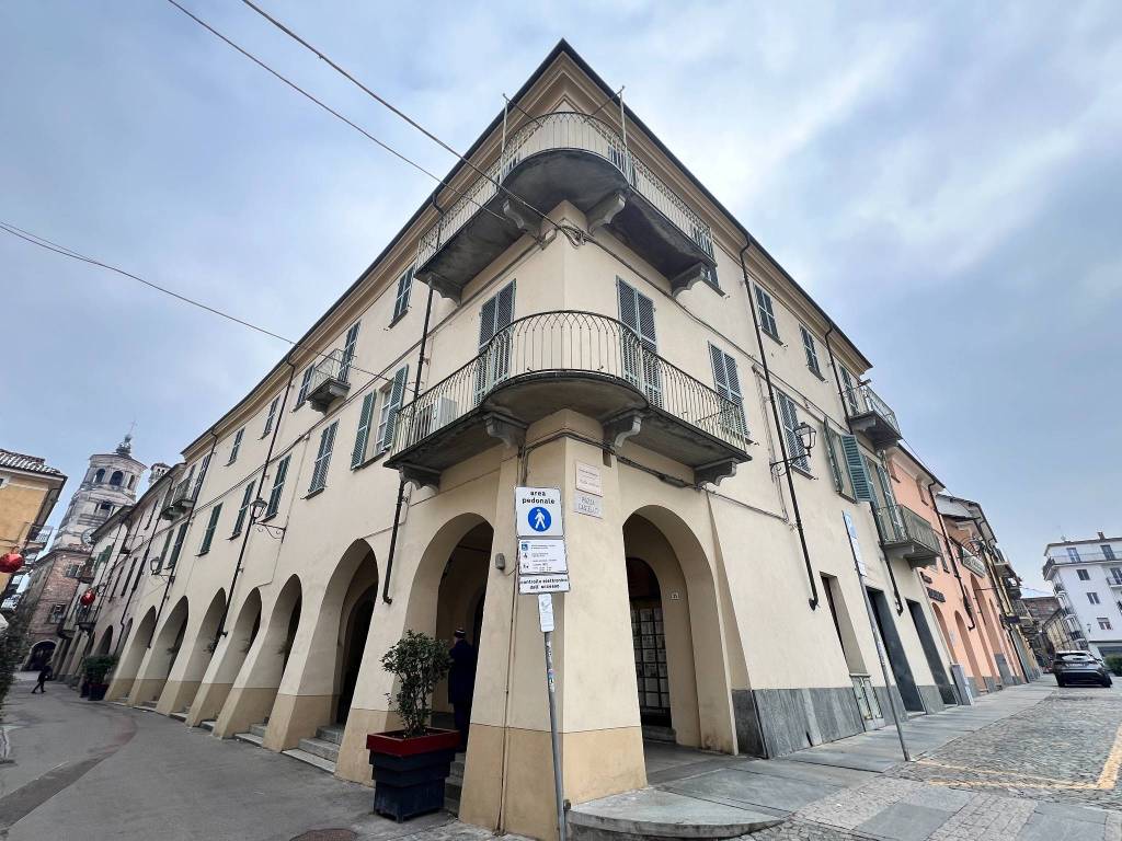 Appartamento a Fossano in Piazza Castello, 3 - Foto 2