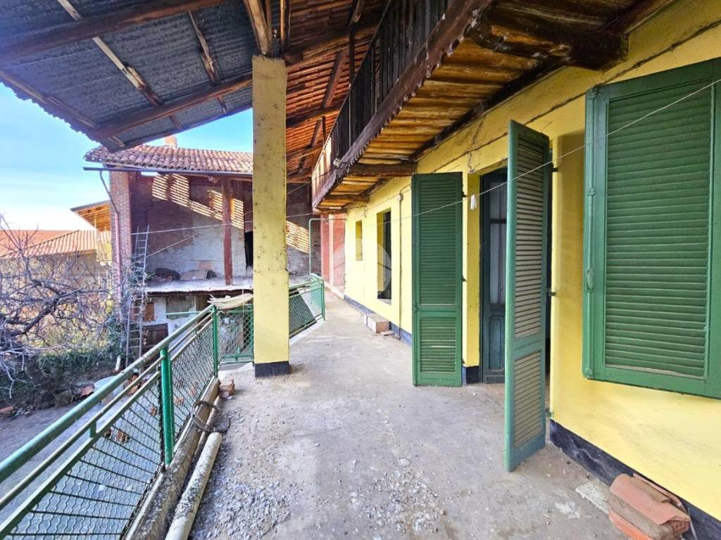 Casa indipendente a Candia canavese in Via C. Battisti, 15 - Foto 5