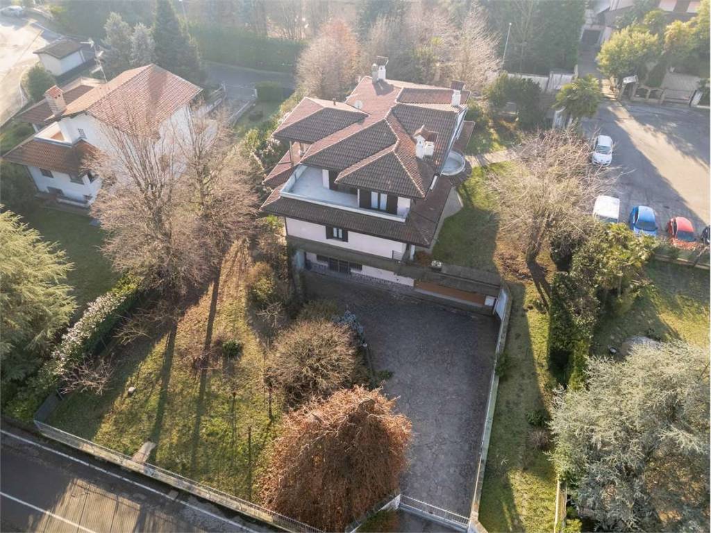 Villa a Limido comasco in E. Fermi, 12 - Foto 4