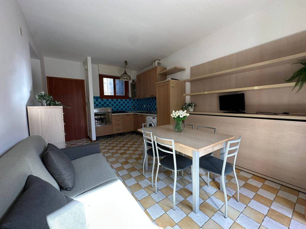 Appartamento a Follonica in Via Litoranea, 198 - Foto 3