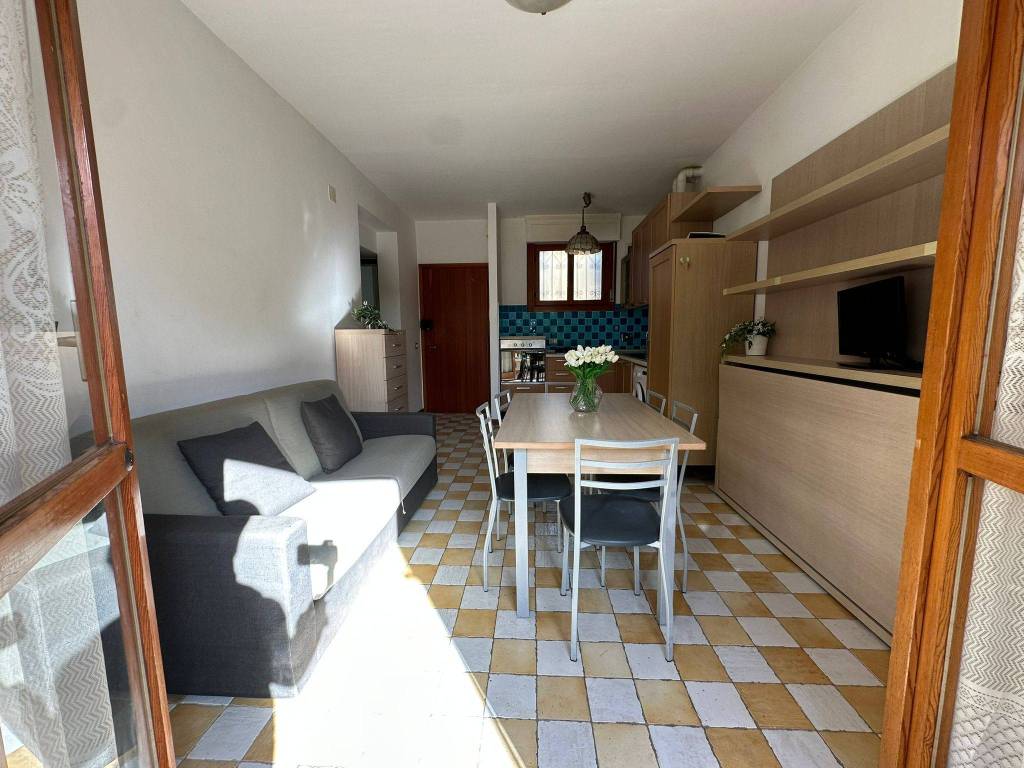 Appartamento a Follonica in Via Litoranea, 198 - Foto 4