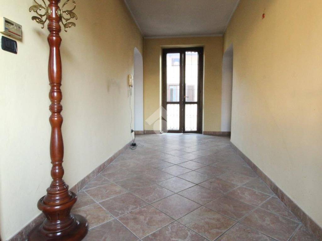 Appartamento a Alice castello in Via Roma, 18 - Foto 2