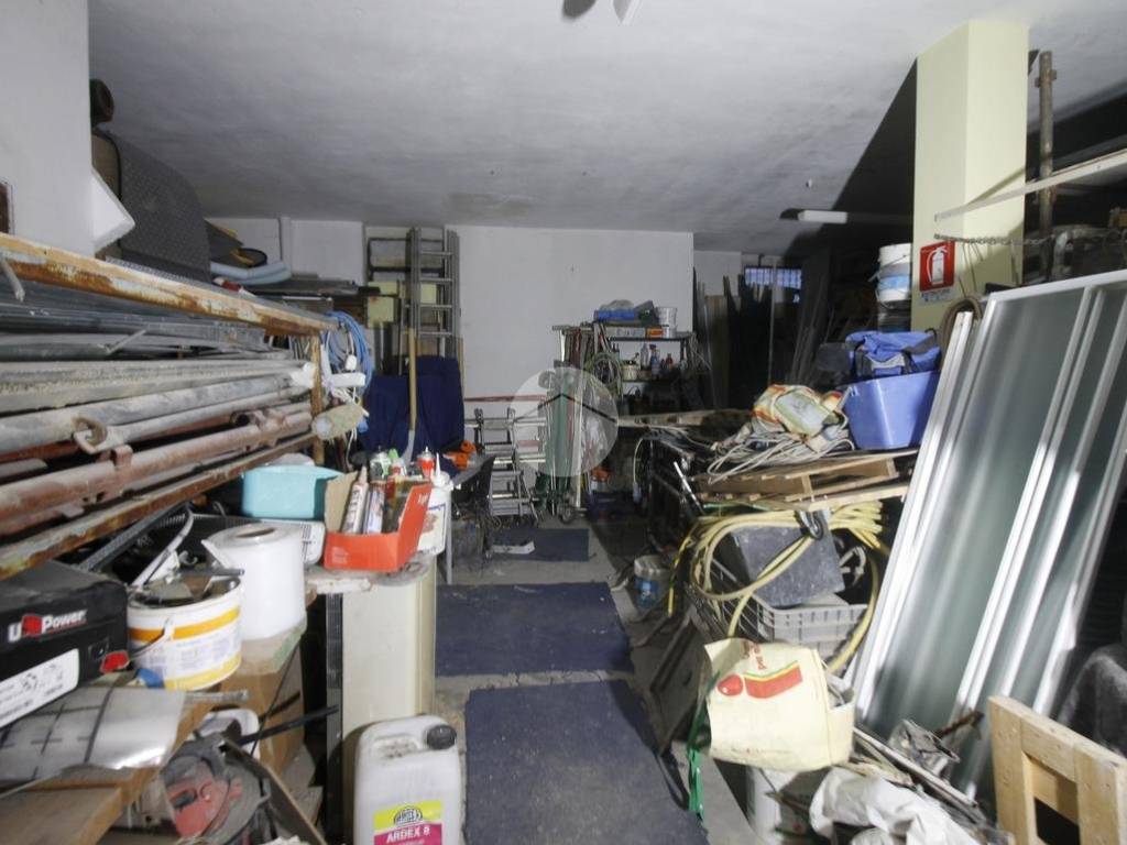 Box / garage a Garbagnate milanese in Via Monte Nero, 195 - Foto 2