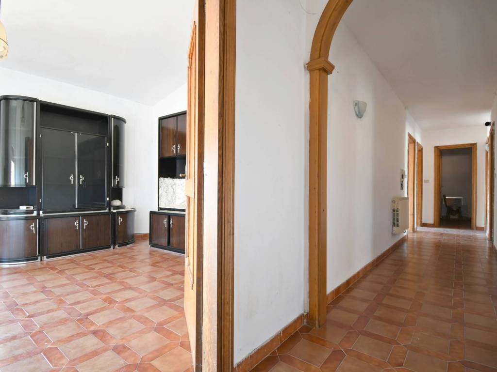 Appartamento a Macomer in Via Giacomo Leopardi - Foto 4