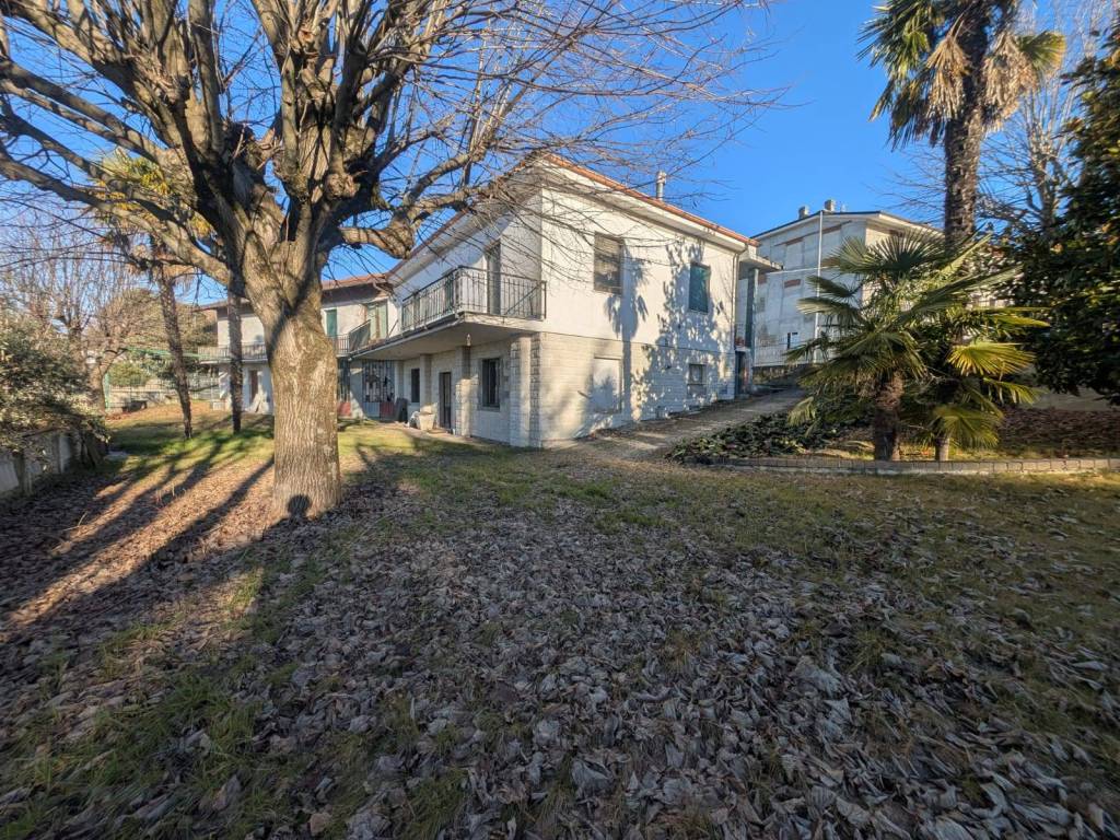 Villa a Acqui terme in Strada Moirano, 105 - Foto 2