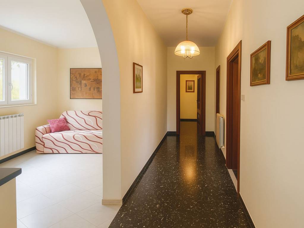 Villa a La spezia in Via della Bianca Casa, 24 - Foto 4