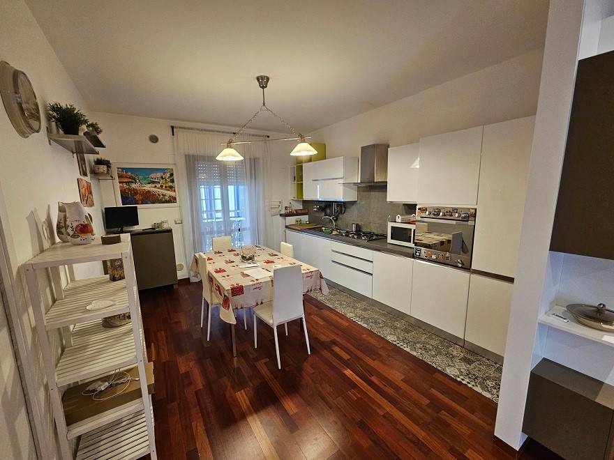 Appartamento a Bari in Traversa Via Battaglia di Monte Lungo - Foto 4