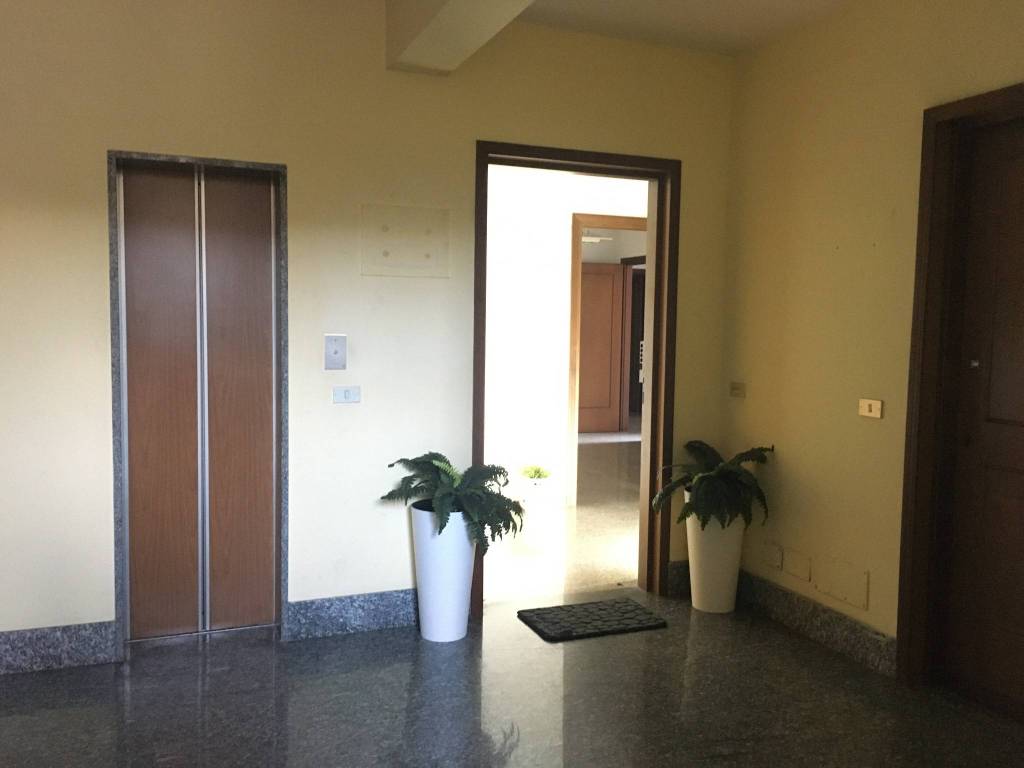 Immobile a Foligno in Viale Cesare Battisti - Foto 2