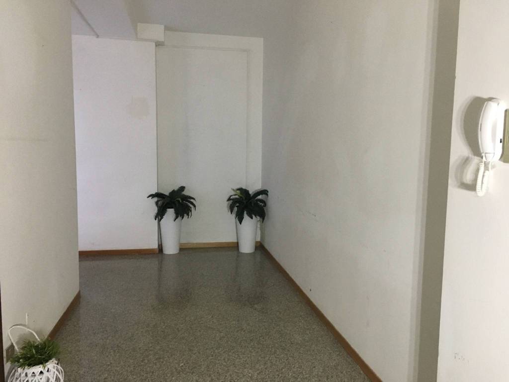 Immobile a Foligno in Viale Cesare Battisti - Foto 3