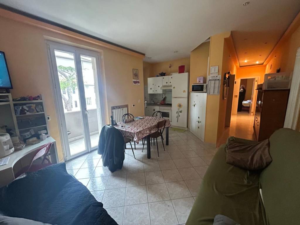 Appartamento a Ancona in Via Pesaro - Foto 4