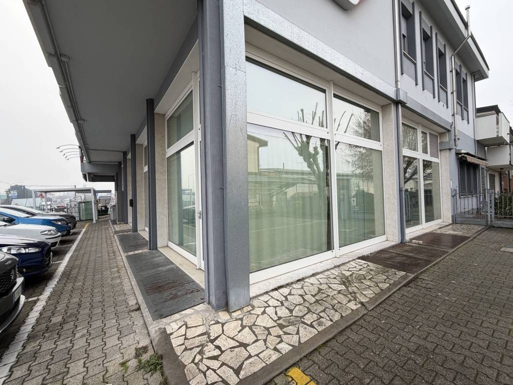 Immobile a Cento in Via Bologna, 29 - Foto 4