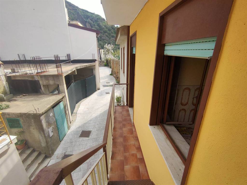 Casa indipendente a Pagliara in Via XXVIII ottobre - Foto 3