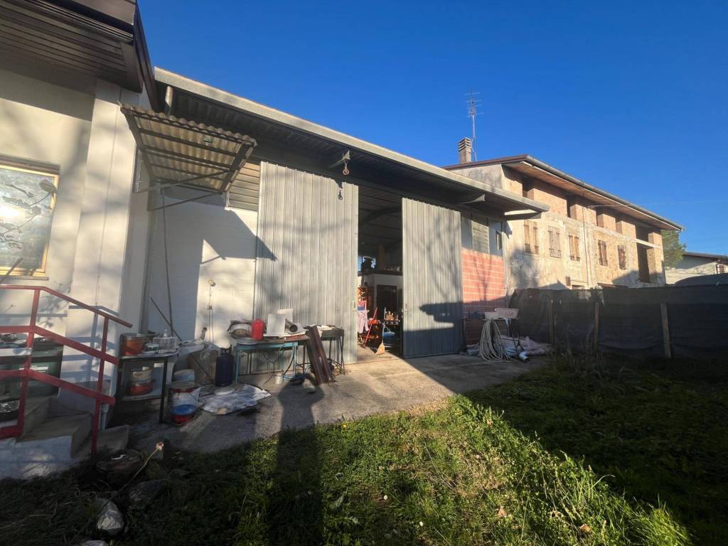 Villa a Ragogna in Via Pietro Zorutti, 7 - Foto 4