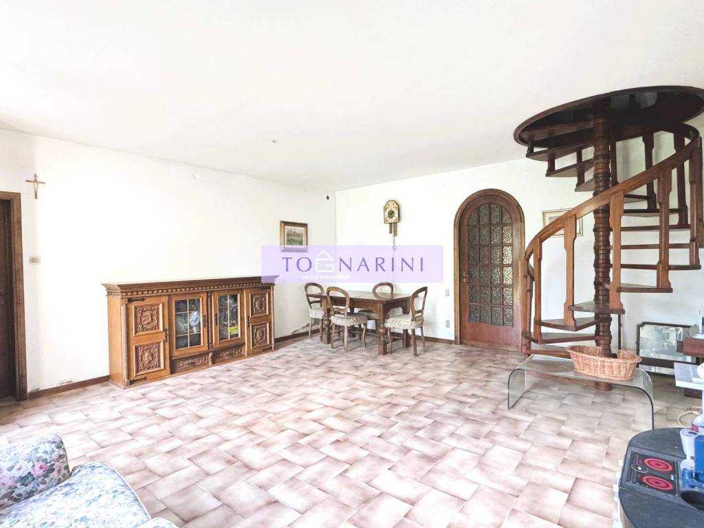 Villa a Monsummano terme in Via Jurij Gagarin - Foto 4