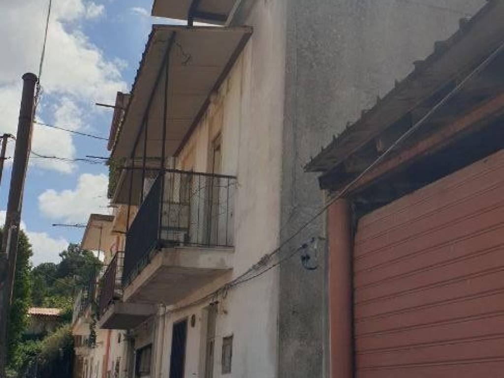 Villa a Messina in Contrada Marotta - Foto 1