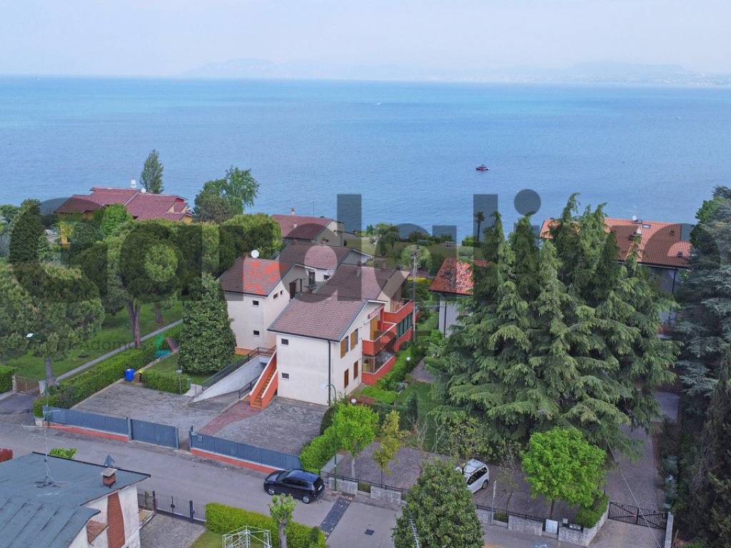 Appartamento a Peschiera del garda in Via Giuseppe Parini - Foto 5