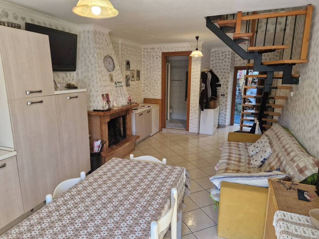 Casa indipendente a Carsoli in Via della Fortezza - Foto 4