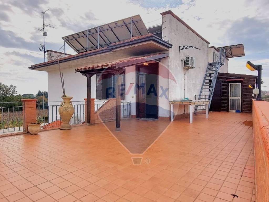 Casa indipendente a Tollo in Via sabatiniello, 60 - Foto 2